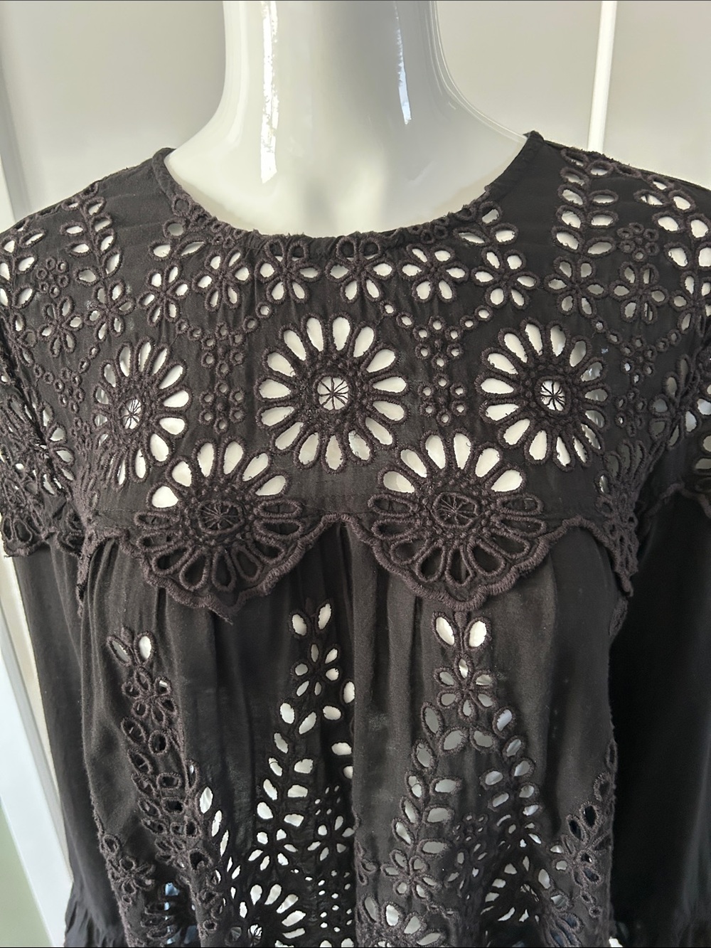 GANNI Emile Viscose Lace Top | Black Floral Eyelet Blouse | IT 42 Small-Medium - Picture 16 of 16